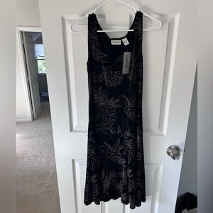 NWT Size 1 Chico’s Dress - Black with gold/brown palm design - sleeveless dress